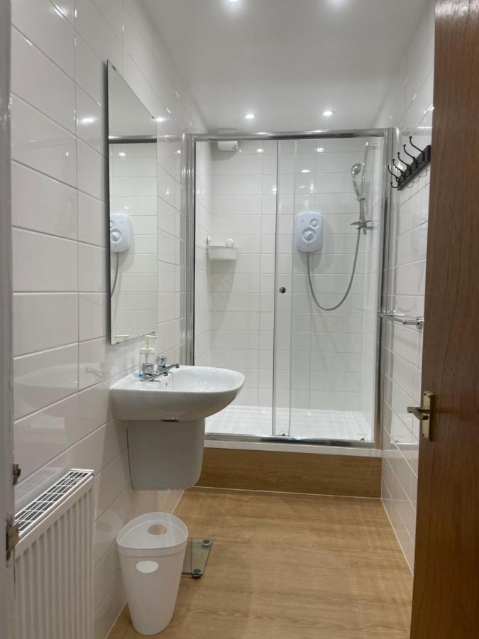 Fantastic Location 10 Mins To Princes Street- 15 To Royal Mile- Main Door-Patio Edimburgo Exterior foto